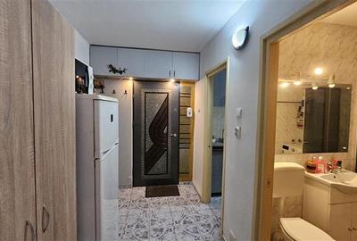 Garsonieră decomandată în Dristor - 7