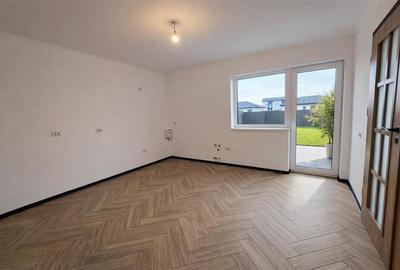 Casă individuală cu 4 camere cu Teren 500 Mp în Tărlungeni - 9