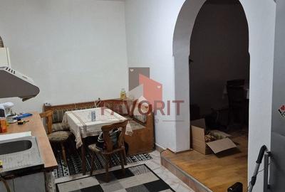 Casă individuală cu 5 camere cu Canalizare în Gării - 6