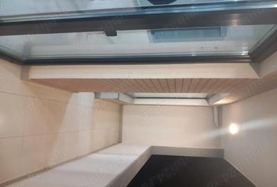 Spațiu comercial, de 40 mp, în Central - 3