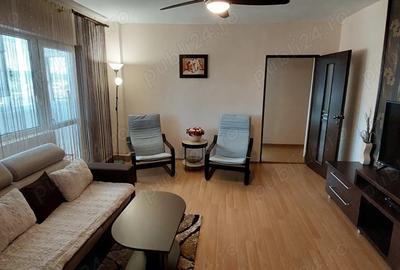 Calea Moldovei ! 3 Camere! 2 Balcon! Lift NOU! Parcare - 4