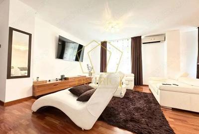 Casa/pensiune cu 13 apartamente si anexe | Olimpia - Stadion