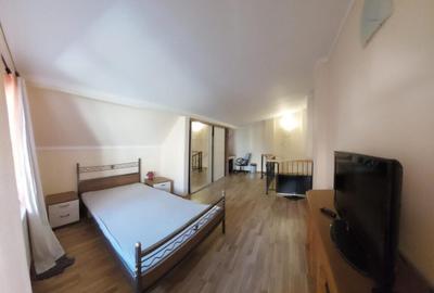 Casa s-200 mp, parter , gaz , mobilat , Zona Universitate , ter 500 m - 18