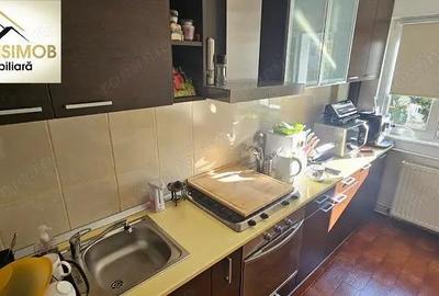 Vand apartament 3 cam cf 1 decomandat zona Lunca Centru etajul 3 Mobilat si Utilat - 4