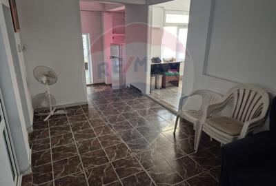 Casa / Vila de vanzare zona Energiei RMB - 10