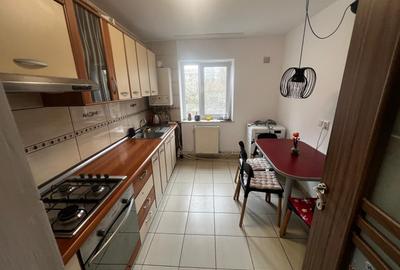 Apartament cu 2 camere în Mărăști