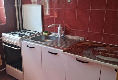 Garsonieră decomandată în 23 August - 9