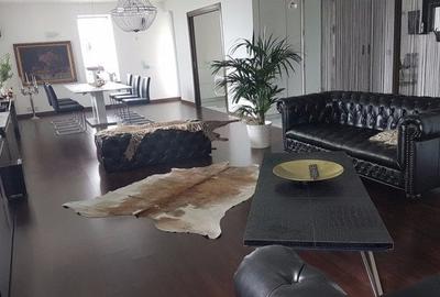 Penthouse cu 3 camere decomandat, mobilat în Tineretului