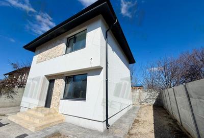 Casă individuală cu 4 camere cu Teren 215 Mp în Berceni - 2