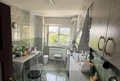 Apartament 3 camere spat?ios Lacul Tei Zona Nord - renovat complet - 2