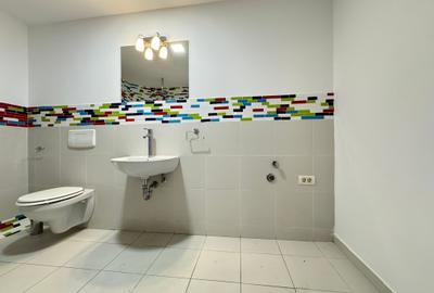 Duplex cu 10 camere cu Teren 180 Mp în Capitale - 32