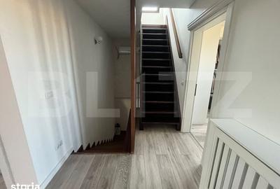 Casă cu 5 camere cu Teren 604 Mp în Răzvad - 1