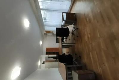 Spațiu comercial, de 50 mp, în Central - 9