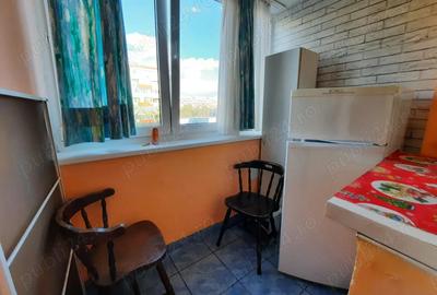 Garsonieră semidecomandată, mobilată în Eroii Revoluției - 1