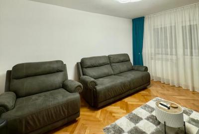 Apartament 3 camere, decomandat - zona Tractorul Apartament 3 camere, decomandat - zona Tractorul - 2