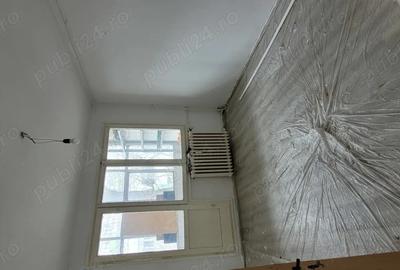 Apartament cu 3 camere semidecomandat în Giurgiului - 3