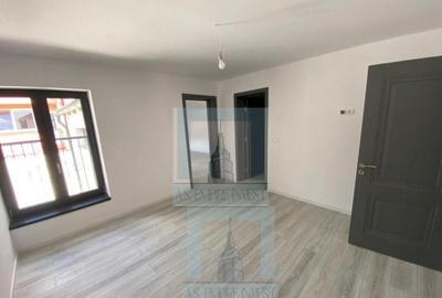 Casa/Villa, singur in curte - zona Codlea (ID:12793) - 14