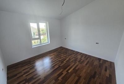 Duplex cu 3 camere cu Teren 250 Mp în Chișoda - 10
