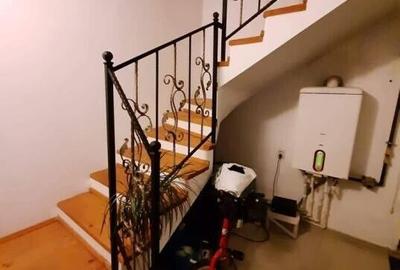 Casă cu 7 camere cu Teren 100 Mp în Pantelimon - 11