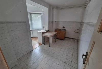 Vand apartament cu 2 camere 64 mp utili, etaj 1, balcon pe col? + boxa inalta inscrisa in CF - 3