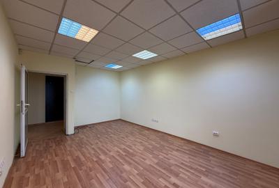 Apartament cu 4 camere in zona Victoriei-Iancu de Hunedoara Apartament cu 4 camere in zona Victoriei-Iancu de Hunedoara - 2