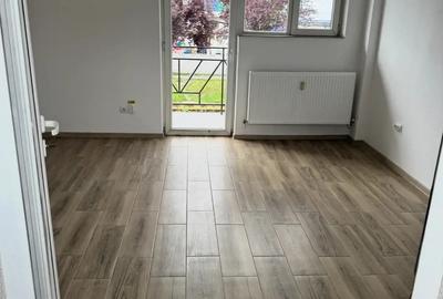 Spațiu comercial, de 16 mp, în Traian - 3