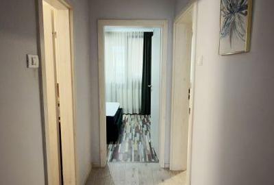 Apartament cu 3 camere semidecomandat, mobilat în Tei - 4