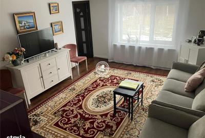 Casă cu 4 camere cu Teren 1263 Mp în Țigănași - 1