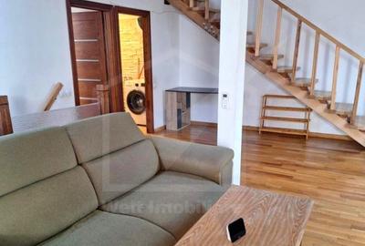 Apartament cu 2 camere semidecomandat, mobilat în Central