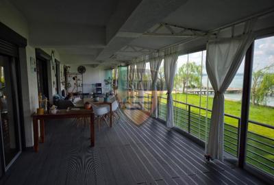 4 Cam, Mamaia, Butoaie, Terasa 65 mp Vedere Spre Lac - 1