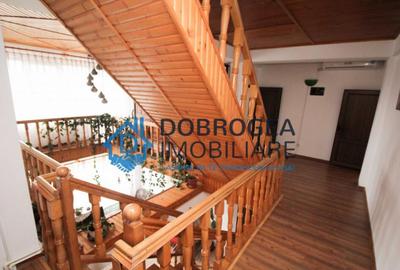 9 Mai -Camere de inchiriat pentru muncitori in vila, 9 camer - 7