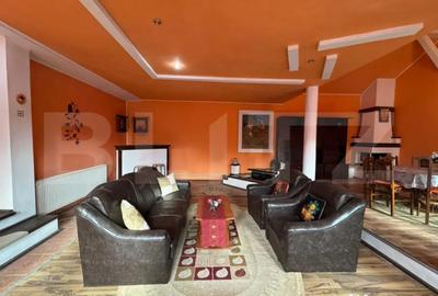 Casă cu 4 camere cu Teren 2000 Mp în Central - 4