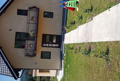 Casă cu 4 camere în Zigoneni - 2