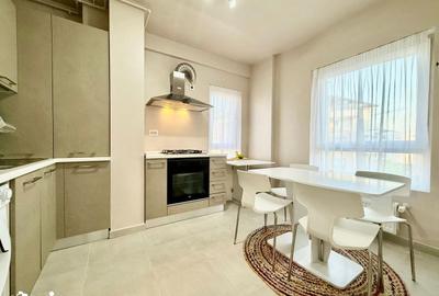 Apartament cu 3 camere, mobilat în Central - 1