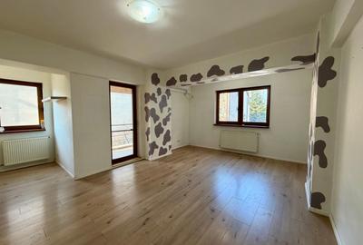 Apartament cu 2 camere semidecomandat în Lacul Morii - 2