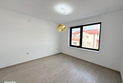 Casă cu 5 camere cu Canalizare în Odăi - 12