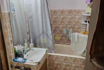 Apartament 3 camere Astra- Saturn - 1