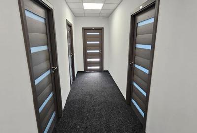Spațiu comercial, de 374.3 mp, în Regie - 2