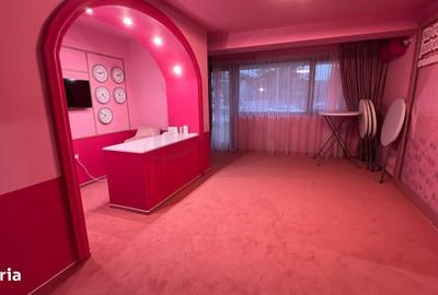 Apartament cu 6 camere în Central - 15