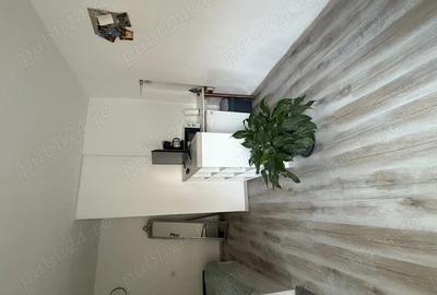 Garsonieră decomandată în Central - 1