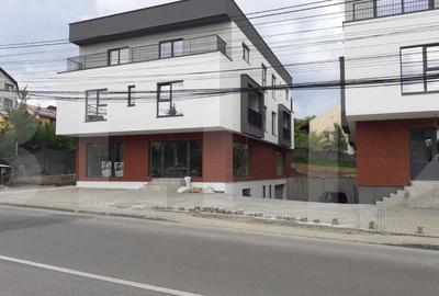 Spatiu comercial, 166 mp, vitrina la strada, imobil nou, zona Europa