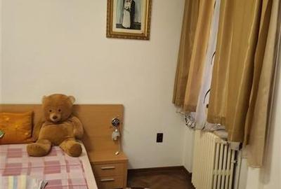 Apartament 2 camere decomandat, parter inalt/P+3 etaje, zona Batistei - 4