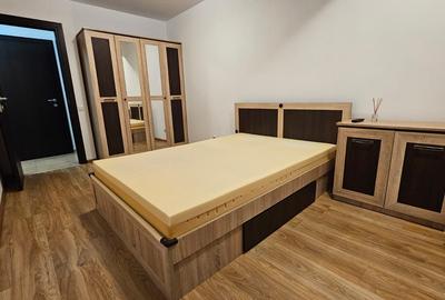 Apartament cu 3 camere decomandat în Titan - 12