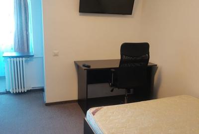 Garsonieră decomandată în Tabăra - 2