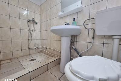 Casă cu 10 camere cu Teren 300 Mp în Nord - 12