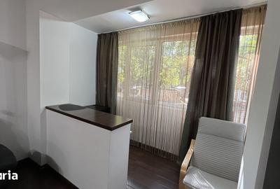 Apartament cu 2 camere semidecomandat în Giulești