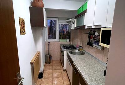 Apartament cu 3 camere semidecomandat în Baicului - 5