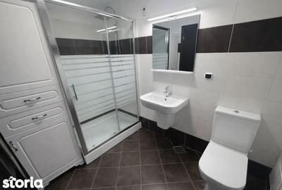 Apartament cu 3 camere în Central - 1