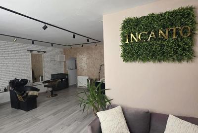 Spațiu comercial, de 60 mp, în Central - 4