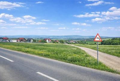 +900mp, intravilan in Brasov, Bod, cu PUZ si front stradal apreciabil - 2